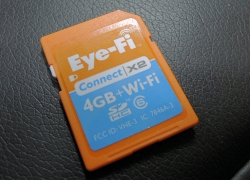 Eye-FiはWi-Fi内蔵のSDカード