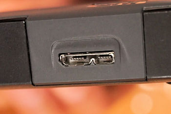 micro USB Type-B SuperSpeed